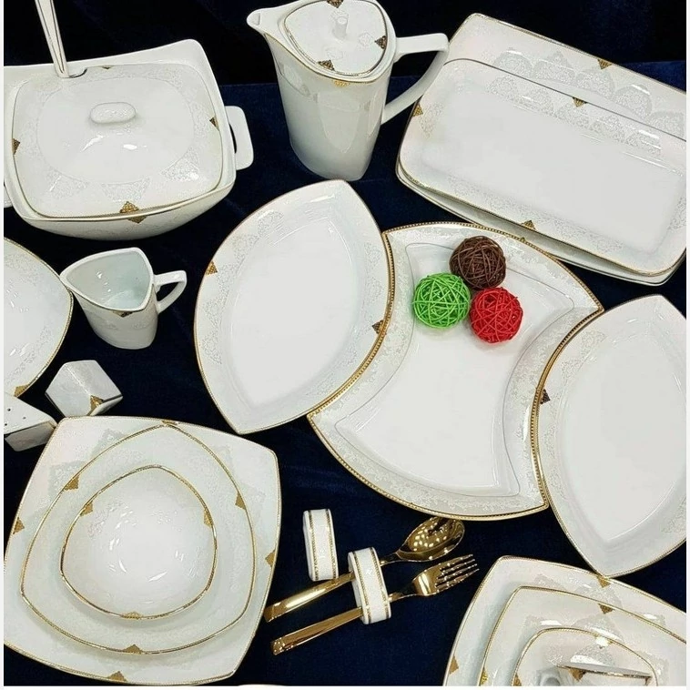 سرویس چینی پردیس طرح شیلا طلایی 105پارچه 12نفره