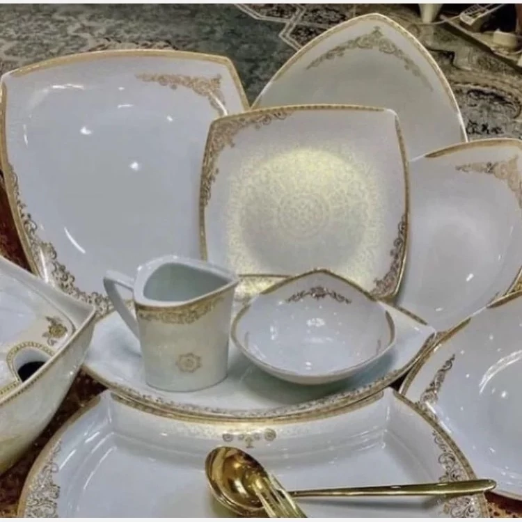 سرویس چینی پردیس 105 پارچه 12 نفره طرح دنیا طلایی